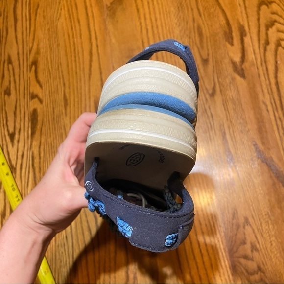 Keen Uneek Sandals Size 10 - Picture 4 of 7